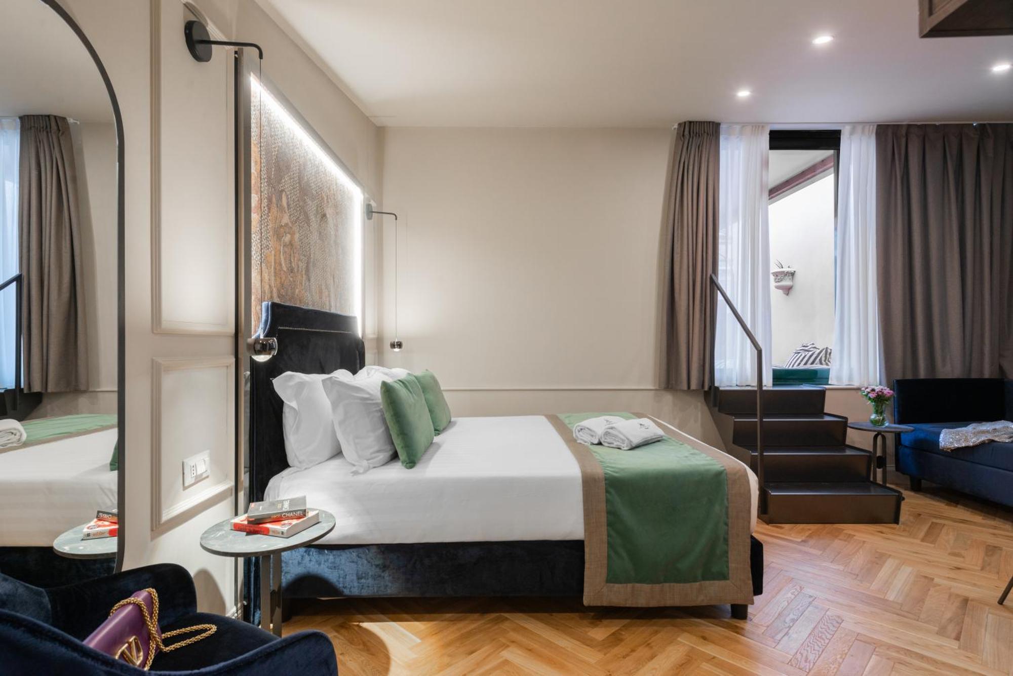 H77 - Maison D'art Collection Aparthotel