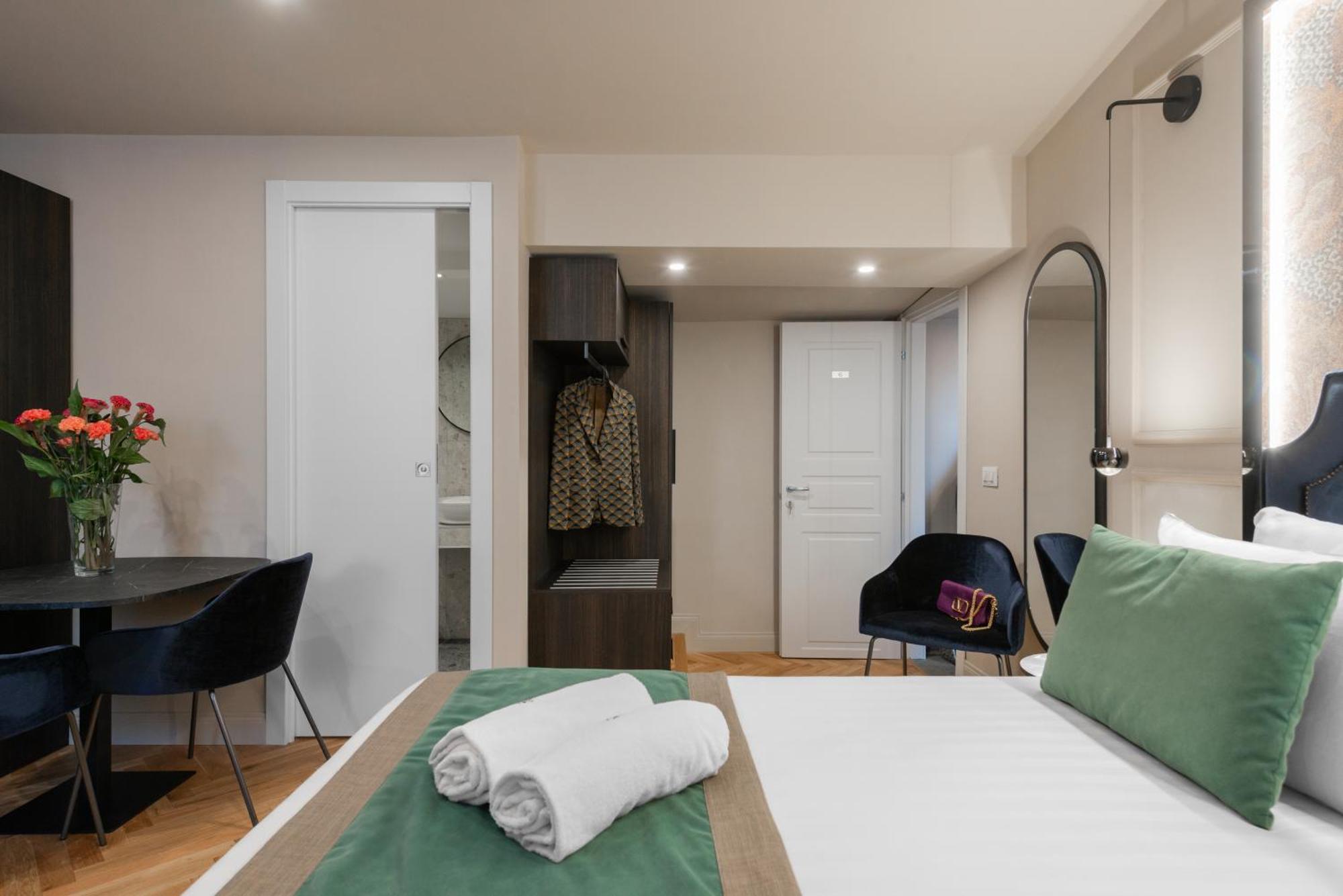 Aparthotel H77 - Maison D'art Collection *