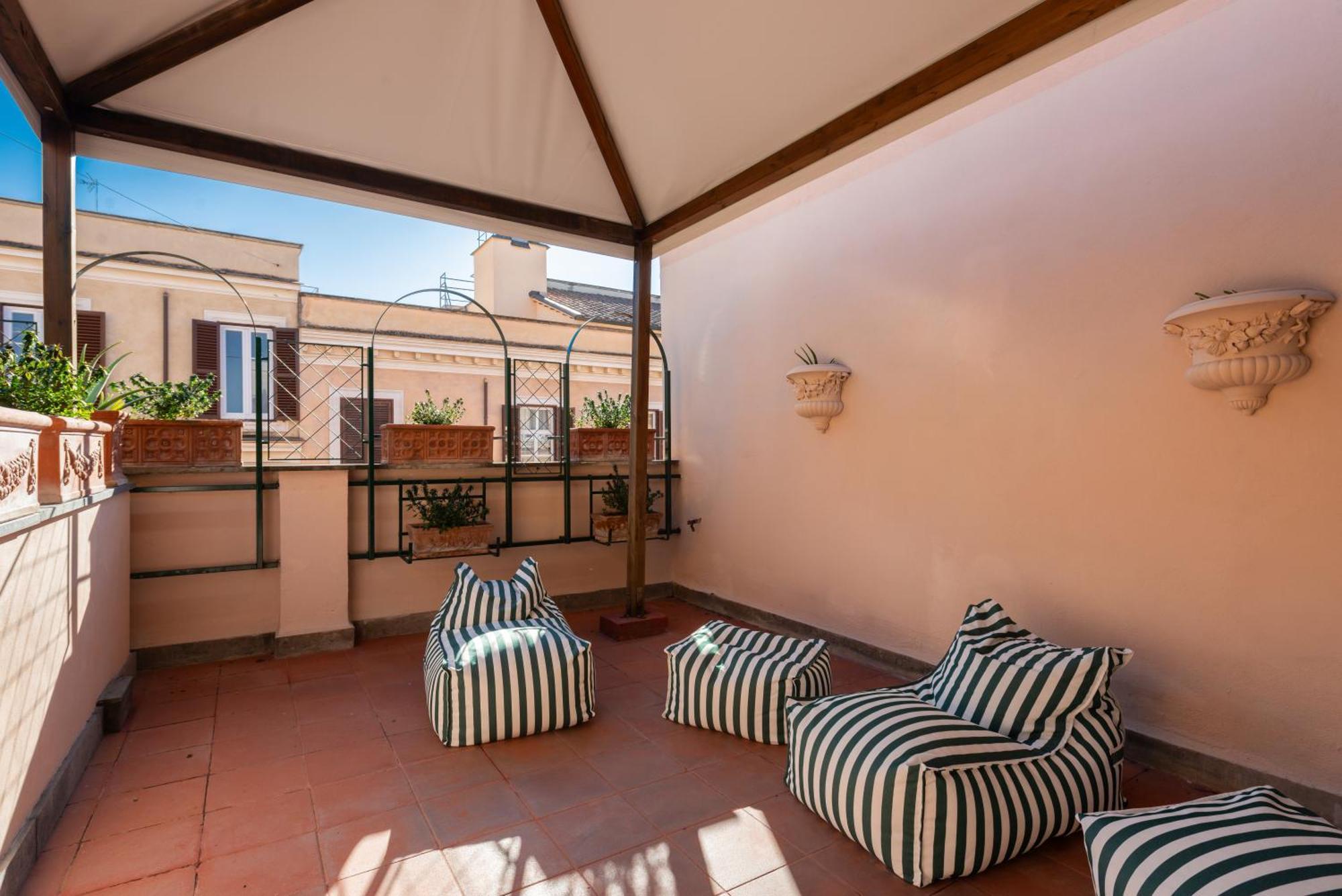 Aparthotel H77 - Maison D'art Collection